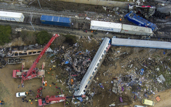 Τέμπη: Η Ευρωπαία Ανακρίτρια καλεί τους 23 κατηγορούμενους για τη μη εκτέλεση της 717