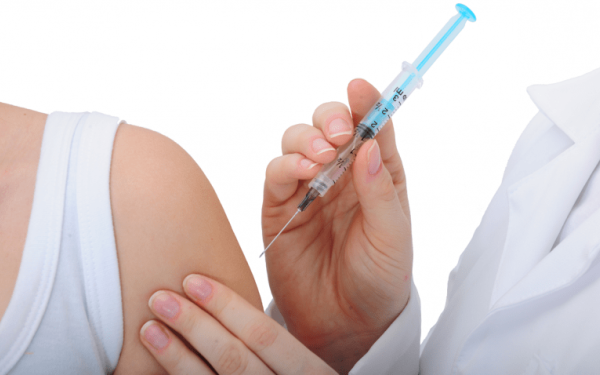 Υπουργείο Υγείας: Οδηγίες για τον αντιγριπικό εμβολιασμό - Ποιοι κινδυνεύουν περισσότερο