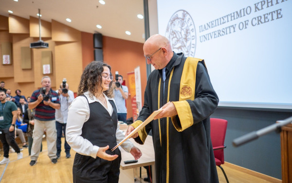 Σε φοιτήτρια από την Κομοτηνή το πρώτο βραβείο «Γιώργος Γραμματικάκης» (φωτ.)