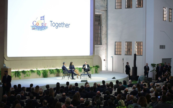 Στην Αθήνα θα κατασκευαστούν τα data centers της Google (βίντεο & φωτ.)