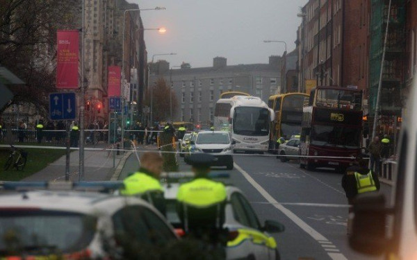 Ιρλανδία: Συγκεντρώθηκαν 194.000 ευρώ για τον μετανάστη που έσωσε σε επίθεση με μαχαίρι στο Δουβλίνο