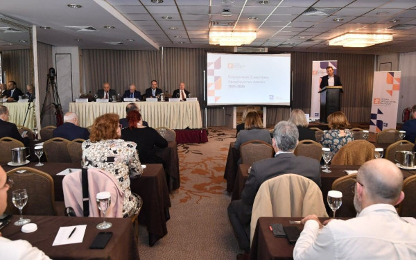 Την επανεκκίνηση των προγραμμάτων «Άθληση για Όλους» ανακοίνωσε ο Βρούτσης