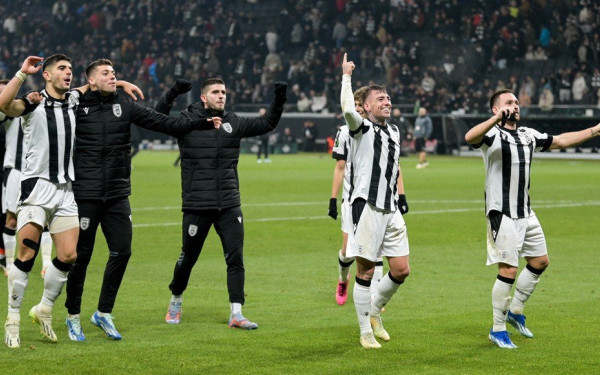 ΠΑΟΚ: Σε δημοπρασία οι φανέλες του θριάμβου στη Φρανκφούρτη