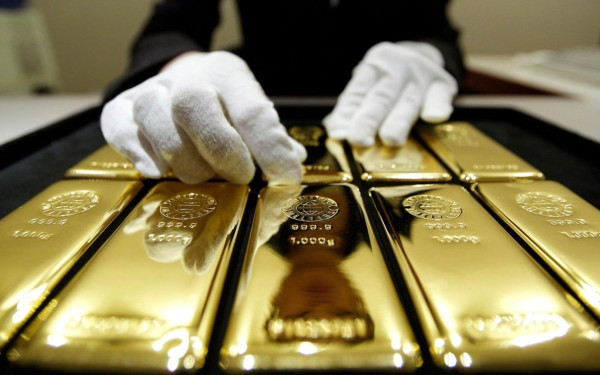 Η τιμή του χρυσού έσπασε ιστορικό ρεκόρ - Ξεπέρασε τα 2.100 δολάρια ανά ουγγιά