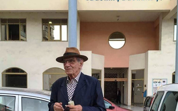 Καβάλα: Η πόλη όπου γεννήθηκε και μεγάλωσε ο Βασίλης Βασιλικός έχασε έναν δικό της άνθρωπο