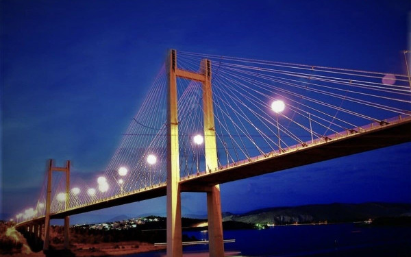 Τραγωδία στη Χαλκίδα: 29χρονος αυτοκτόνησε πέφτοντας από την Υψηλή Γέφυρα