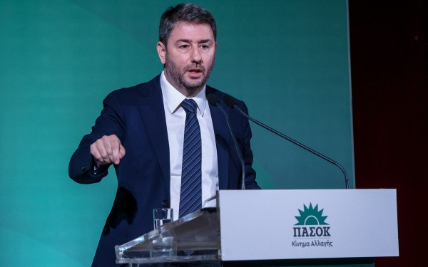 Νίκος Ανδρουλάκης: «Λευκή πετσέτα της κυβέρνησης στη μάχη με την ακρίβεια»