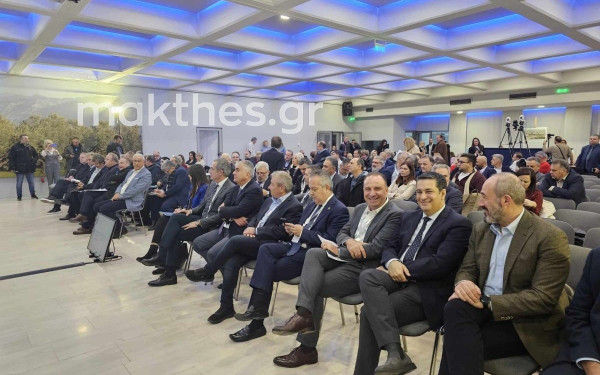 Στα «όπλα» οι δήμοι για το χαράτσι στα σκουπίδια - Ετοιμάζουν την προσφυγή τους στο ΣτΕ (φωτ.)