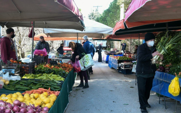 Ομοσπονδία Λαϊκών Αγορών: Πρώτη φορά ο αγροτικός τομέας θα φορολογηθεί ανάλογα με τις πωλήσεις που κάνει