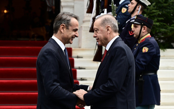 Η επόμενη ημέρα μετά τη «Διακήρυξη των Αθηνών» και την ελληνοτουρκική προσέγγιση