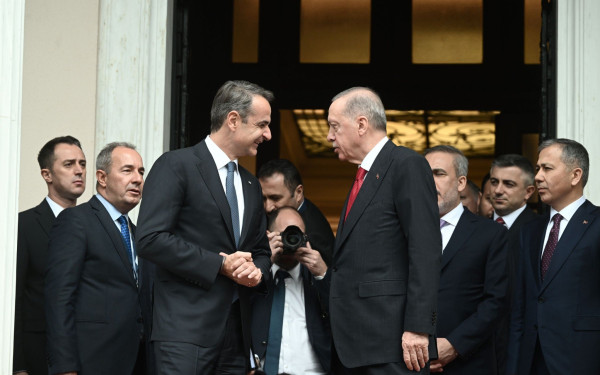 Μητσοτάκης - Ερντογάν: Οι 15 συμφωνίες που υπογράφηκαν - Νέα γέφυρα στον Έβρο, εξαγωγές και Τουρισμός