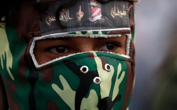 Υεμένη: Ο ηγέτης των Χούθι απειλεί με επιθέσεις σε αμερικανικά πολεμικά πλοία