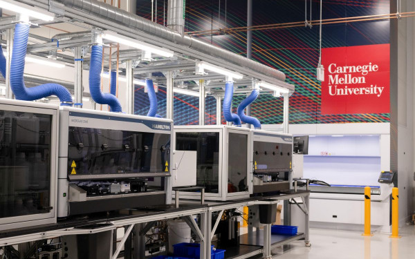 «Coscientist»: Ο συνεργάτης τεχνητής νοημοσύνης που εκτελεί πειράματα Χημείας και βοηθά σε νέες ανακαλύψεις