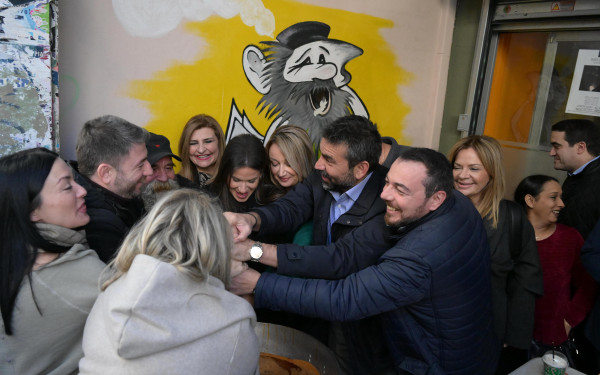Νίκος Ανδρουλάκης: «Έχουμε χρέος να στηρίξουμε την κοινωνία, που ζει με αυξημένες ανισότητες και λιγοστές ευκαιρίες»