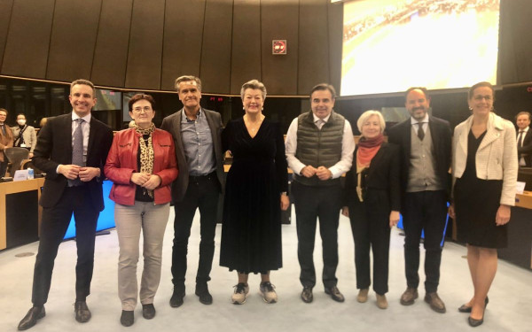 ΕΕ: Πολιτική συμφωνία για το Σύμφωνο για το Μεταναστευτικό και το Άσυλο