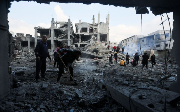 Πένθιμα Χριστούγεννα στη Βηθλεέμ - Οι βομβαρδισμοί συνεχίζονται στη Λωρίδα της Γάζας (βίντεο)