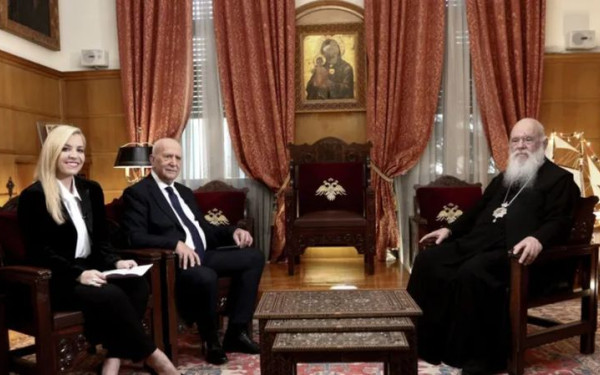 Ιερώνυμος: Θετικό νεύμα στο γάμο ομοφύλων, όχι στην τεκνοθεσία - Τι είπε για τον π. Αντώνιο (βίντεο)