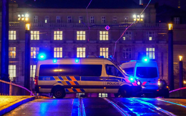 Πράγα: 15 νεκροί από ένοπλη επίθεση φοιτητή στο πανεπιστήμιο του Καρόλου (βίντεο & φωτ.)