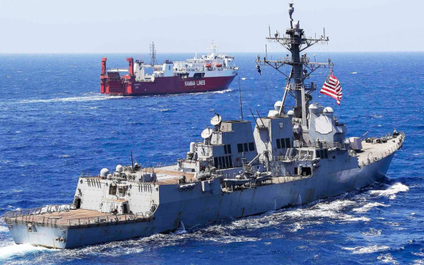 Ερυθρά Θάλασσα: Καταρρίφθηκαν drone και πύραυλος των Χούθι από το πολεμικό ναυτικό των ΗΠΑ