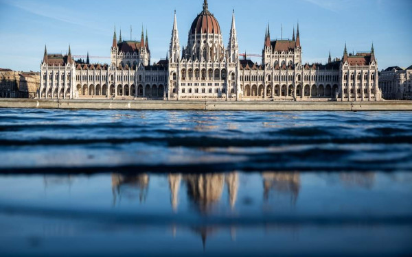 Βουδαπέστη: Κάτοικοι στο 6ο διαμέρισμα ψήφισαν υπέρ της απαγόρευσης των Airbnb από το 2026