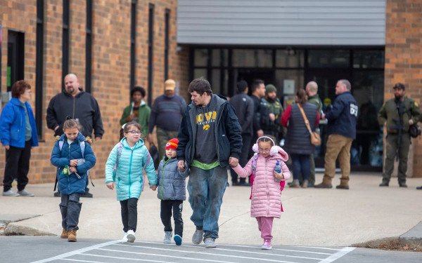 ΗΠΑ: Νέο περιστατικό με πυροβολισμούς σε σχολείο - Υπάρχει 1 νεκρός και 5 τραυματίες (βίντεο)