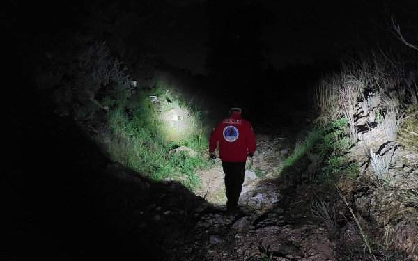 Άγιο Όρος: Απεγκλωβίστηκε σώος ο άνδρας από σπηλιά στα Ασκητικά Καρούλια