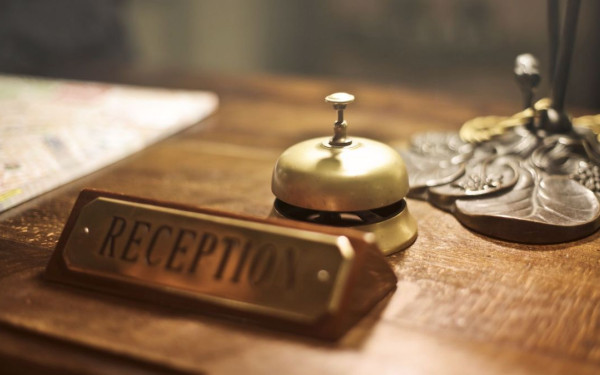 Χαλκιδική: Εργάτες γης ή ξενοδοχοϋπάλληλοι; 