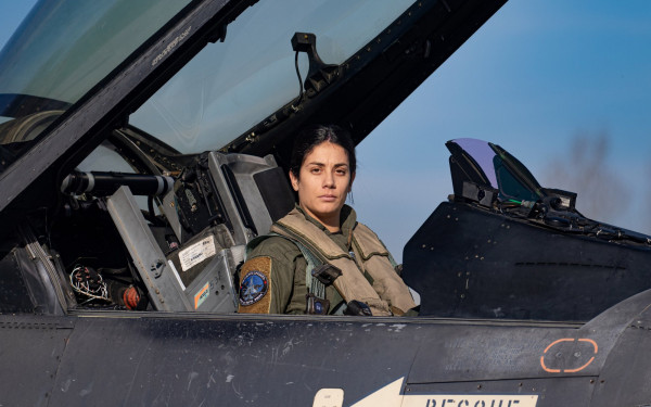 Από την Καβάλα η πρώτη γυναίκα πιλότος F-16 