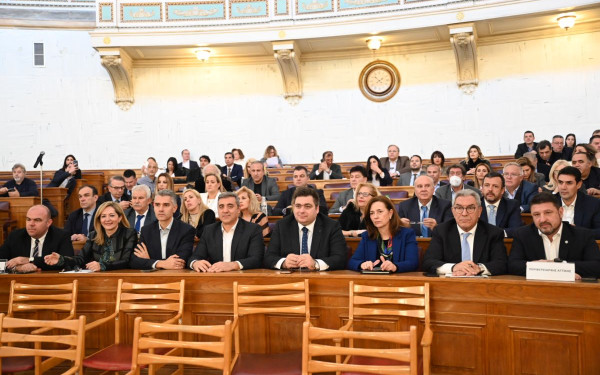 Περιφέρεια Αττικής: Εκλέχθηκαν το προεδρείο και τα μέλη της περιφερειακής επιτροπής (φωτ.)