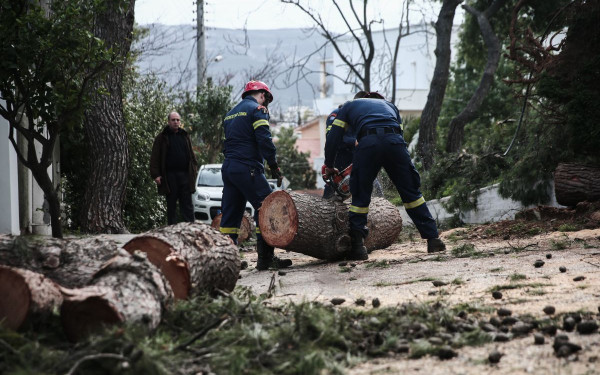 «Καμπανάκι» από Πυροσβεστική για την κακοκαιρία: «Το φαινόμενο δεν τελείωσε - Δεν πρέπει να εφησυχάσουμε»