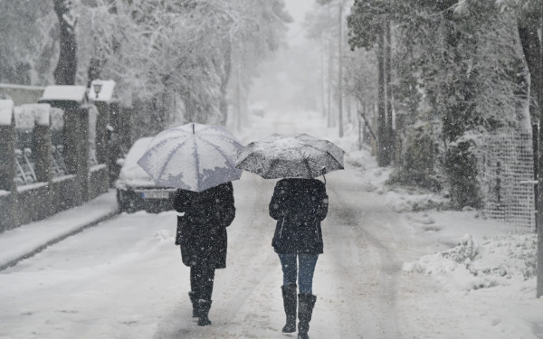 Οδηγίες του υπουργείου Υποδομών και Μεταφορών για την οδήγηση σε συνθήκες κακοκαιρίας (βίντεο)