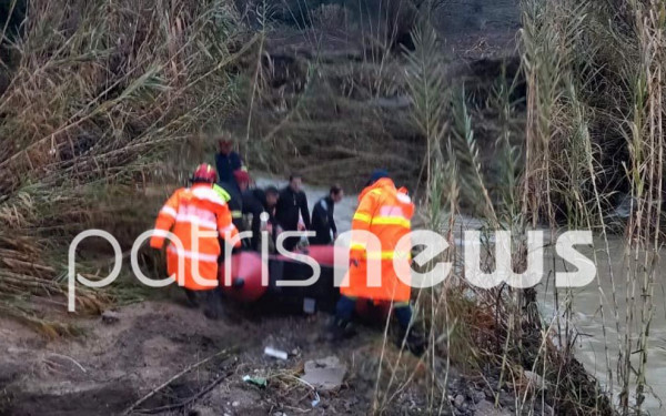 Ηλεία: Νεκρή η συνοδηγός του οχήματος που παρέσυραν ορμητικά νερά - Συνεχίζονται οι έρευνες για τον σύντροφό της (βίντεο)