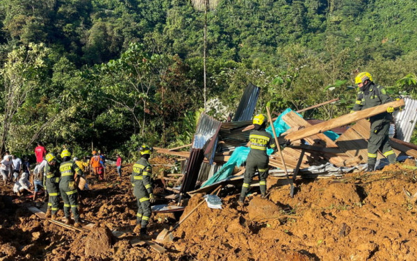 Κολομβία: 36 νεκροί και 7 αγνοούμενοι από τις κατολισθήσεις