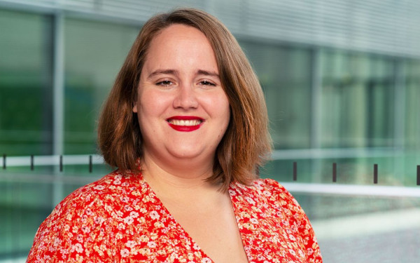 Γερμανία: Τα «εξ' αμάξης» άκουσε η πρόεδρος των Πρασίνων επειδή δεν ήξερε τον μέσο όρο των συντάξεων (βίντεο)