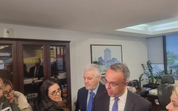 Θεσσαλονίκη: Μια «καλή ημέρα για τις συγκοινωνίες», πολλές αβίωτες ημέρες στους δρόμους της πόλης
