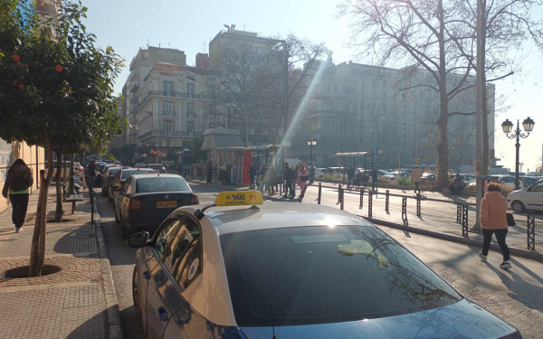 Θεσσαλονίκη: Αγανακτισμένοι οι ταξιτζήδες με flyover και κυκλοφοριακό - Οι πιο προβληματικοί δρόμοι
