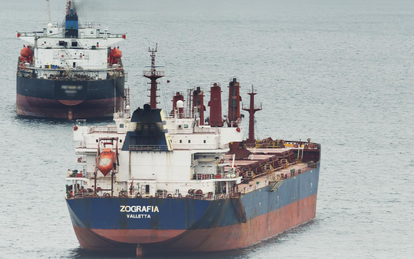 Ερυθρά Θάλασσα: Και δεύτερο ελληνόκτητο πλοίο χτυπήθηκε από τους Χούθι