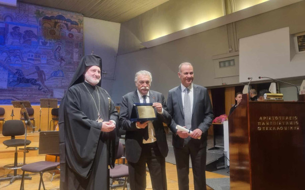 Αρχιεπίσκοπος Ελπιδοφόρος: Ναζιστές και φασιστές θέτουν εαυτούς εκτός του ιερού περιβόλου της Εκκλησίας (βίντεο, φωτ.)