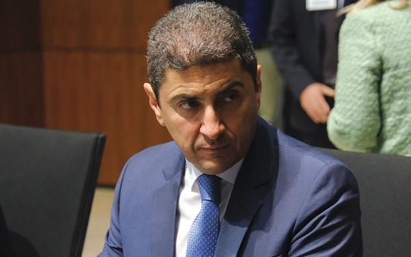 Θεσσαλονίκη - Λ. Αυγενάκης: Τα προβλήματα των αγροτών δεν αντιμετωπίζονται με πυροσβεστικά μέτρα ή μόνο με επιδοτήσεις και οικονομικά βοηθήματα