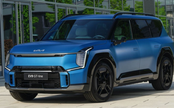 Κορυφαίο SUV του 2024 το Kia EV9
