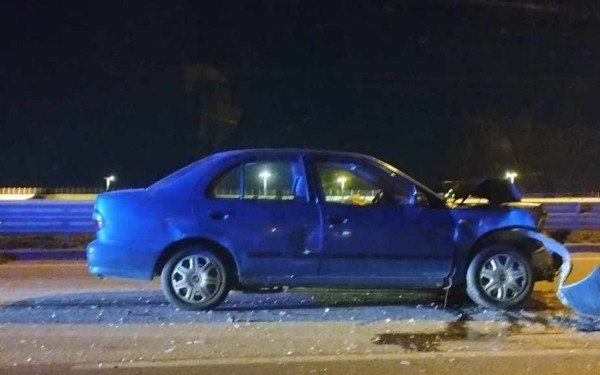 Θεσσαλονίκη: Τέσσερα οχήματα ενεπλάκησαν σε τροχαίο ατύχημα μπροστά στο Mediterranean Cosmos (φωτ.)