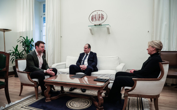 Τους πρέσβεις της Κύπρου, της Γαλλίας και της Παλαιστίνης συνάντησε ο Στ. Κασελάκης