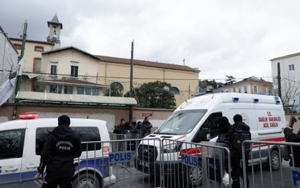 Κωνσταντινούπολη: Συνελήφθησαν δύο ύποπτοι για την επίθεση στην καθολική εκκλησία - Εκτιμάται ότι είναι μέλη του ΙΚ