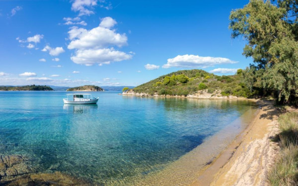 Παραλίες - Αιγιαλός: Οι επτά αλλαγές που φέρνει ο νέος νόμος