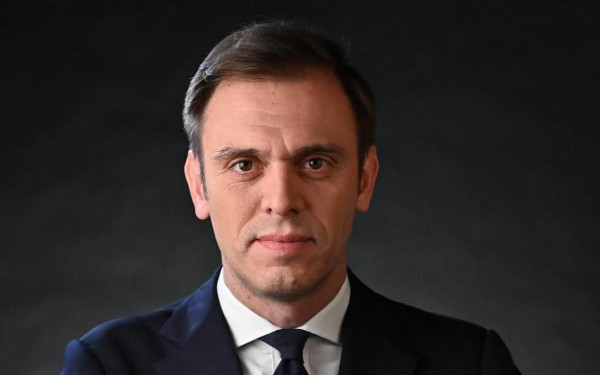 Τέμπη: Ο Δ. Μάντζος θέτει 3 ερωτήματα για τις πειραγμένες συνομιλίες των υπαλλήλων του ΟΣΕ (βίντεο)