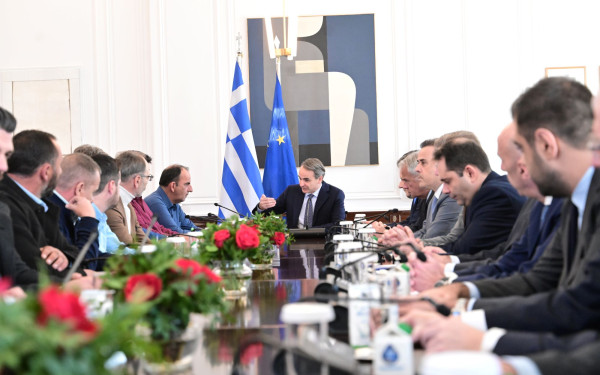 Μητσοτάκης: Νέα συνάντηση σήμερα στο Μέγαρο Μαξίμου με τους αγρότες της Θεσσαλίας