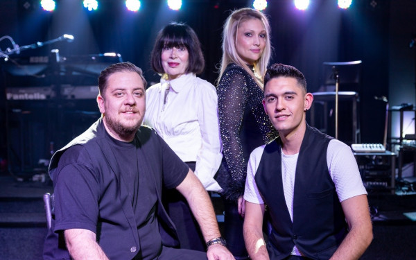 Ραντεβού live: Η μετονομασία ενός ρεμπετάδικου, που μετετράπη σε μία από τις πιο νέες μουσικές σκηνές της πόλης