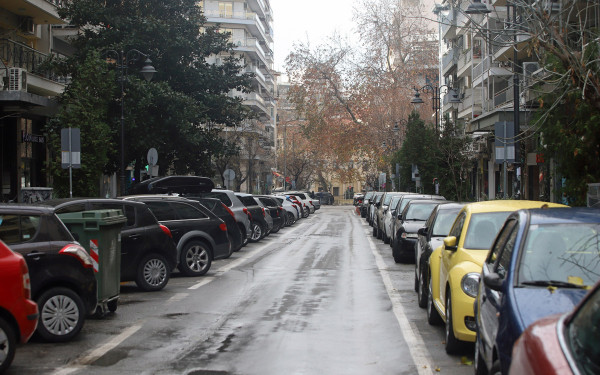 Θεσσαλονίκη: Σχέδιο Αγγελούδη για δημιουργία 1.500 θέσεων στάθμευσης πέριξ του κέντρου