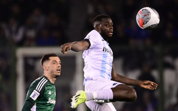 «Είμαι άνθρωπος, δεν νιώθω μαϊμού»: Όσα είπε ο Τετέι στον Μπέο για την ρατσιστική του επίθεση