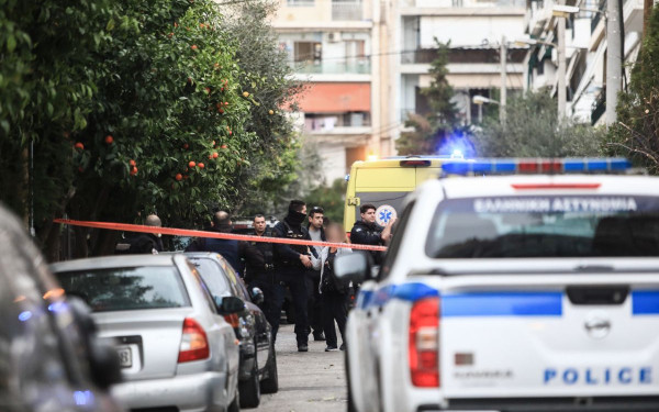 Νέο σοκαριστικό έγκλημα στη Νίκαια: Πεθερός σκότωσε τον γαμπρό του στη μέση του δρόμου και αυτοκτόνησε - Σε σοκ ο πατέρας του θύματος (βίντεο)